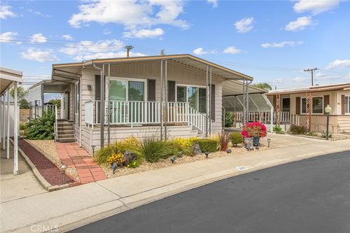 205-626 N Dearborn, Redlands, CA, 92374 | Card Image