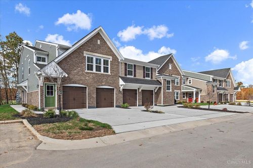 5883 Parkview Ln, Milford, OH, 45150 | Card Image