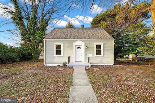 18 Terrace Rd, BALTIMORE, MD, 21221-7046 | Card Image