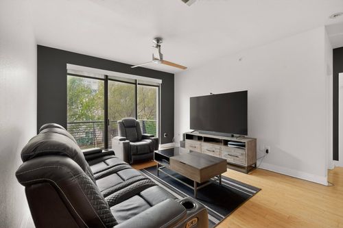 209-4414 Cedar Springs Rd, Dallas, TX, 75219-2029 | Card Image