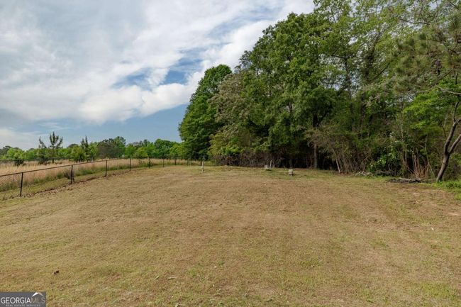 1217 Nunnally Dr, House other with 3 bedrooms, 2 bathrooms and 4 parking in Monroe GA | Image 33