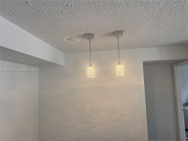 APT-312 - 4235 University Dr, Condo with 2 bedrooms, 2 bathrooms and null parking in Sunrise FL | Image 4
