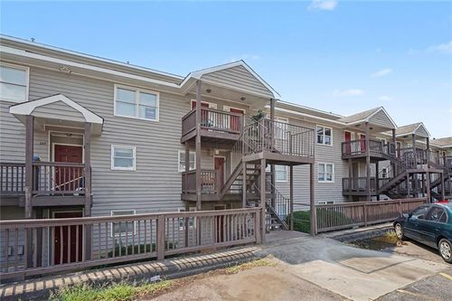 138-2505 W Broad St, Athens, GA, 30606-3484 | Card Image