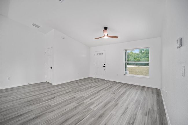24375 Nw Foxglove Ln, House other with 3 bedrooms, 2 bathrooms and null parking in DUNNELLON FL | Image 35