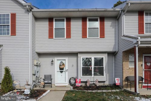 4 Tyler Ln, BERLIN, NJ, 08009-9403 | Card Image