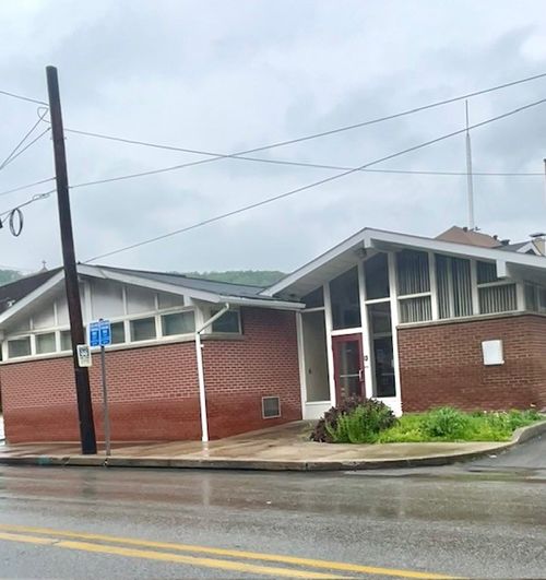 50 Main St, Conemaugh, PA, 15909-1945 | Card Image
