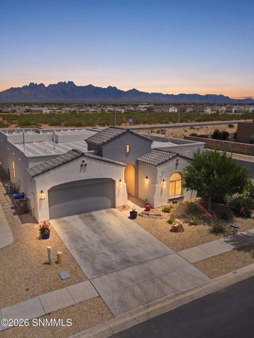 6800 Electra Ave, Las Cruces, NM, 88012-7095 | Card Image