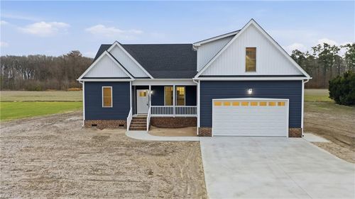 592 Lake Rd, Hertford, NC, 27944-8779 | Card Image