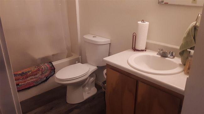 303 E Avenue E, Condo with 1 bedrooms, 1 bathrooms and null parking in Hooks TX | Image 15