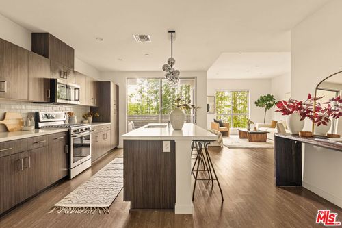 306-4140 Glencoe Ave, Marina del Rey, CA, 90292-5607 | Card Image