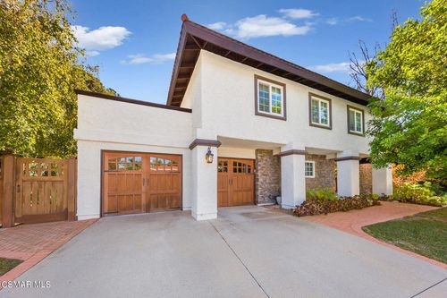 249 Greenmeadow Dr, Newbury Park, CA, 91320-4152 | Card Image