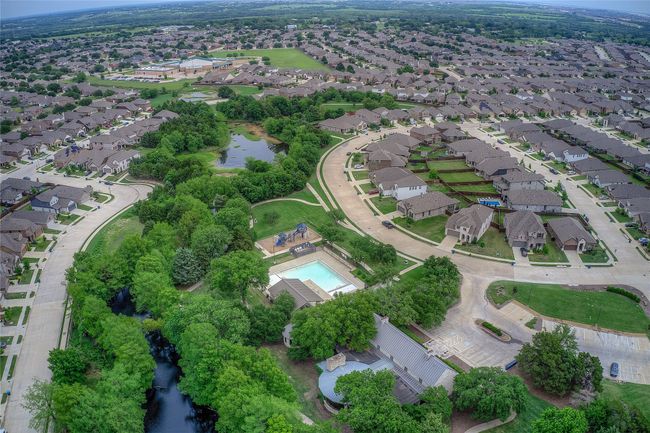 Amenities center | Image 22