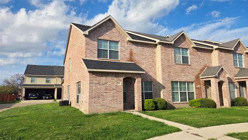 2396 Calendar Ct, Grand Prairie, TX, 75050-7626 | Card Image