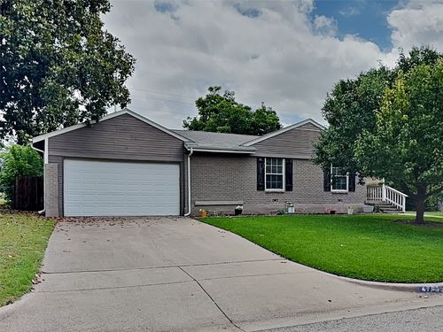 4705 Selkirk Dr, Fort Worth, TX, 76109-5043 | Card Image