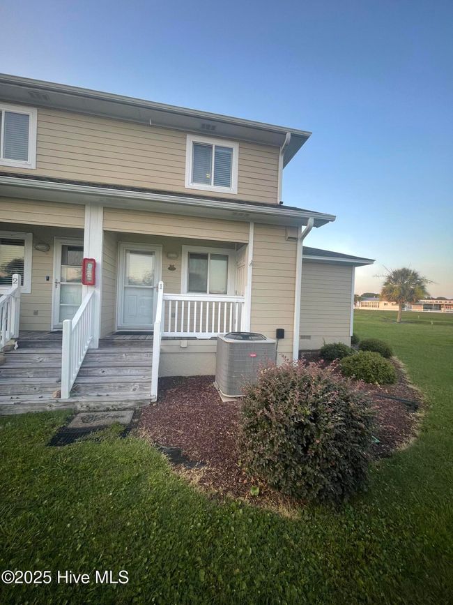 E1 - 650 Cedar Point Blvd, Townhouse with 3 bedrooms, 4 bathrooms and null parking in Cedar Point NC | Image 14