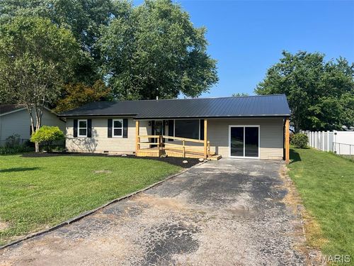 4 Erica Ln, Bunker Hill, IL, 62014-1369 | Card Image