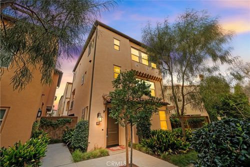 206 Milky, Irvine, CA, 92618 | Card Image