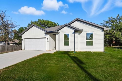 106 Clark St, Whitesboro, TX, 76273-1829 | Card Image