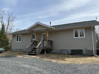 1399 Lorimer Lake Rd, House other with 2 bedrooms, 1 bathrooms and 8 parking in Dunchurch ON | Image 2