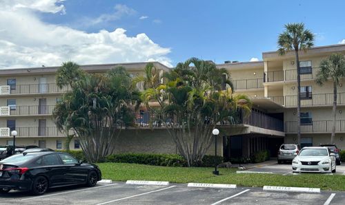 apt-216-9355 Sw 8th St, Boca Raton, FL, 33428-6883 | Card Image