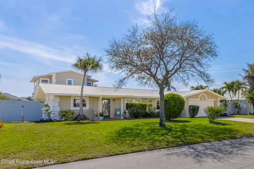 1529 Bay Shore Dr, Cocoa Beach, FL, 32931-2309 | Card Image