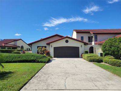 122 Coventry Lane, Townhouse with 3 bedrooms, 2 bathrooms and null parking in Haines City FL | Image 1