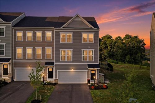 650 Olivia St, Pittsburgh, PA, 15205-9506 | Card Image