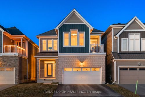 122 Equitation Cir, Richmond, ON, K0A2Z0 | Card Image