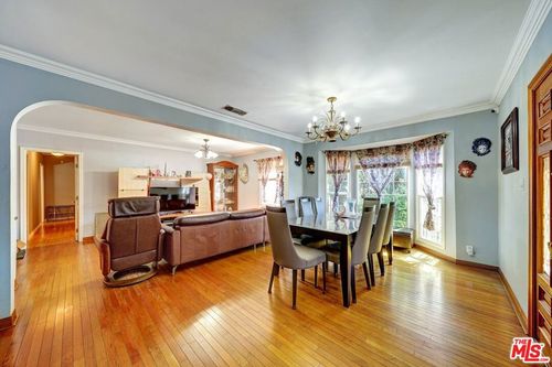 844 N Poinsettia Pl, LOS ANGELES, CA, 90046-7624 | Card Image
