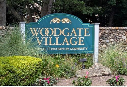 j-210 Springmeadow Drive, Islip, NY, 11741 | Card Image