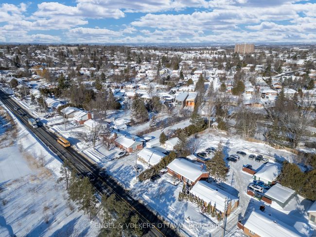 1007 Blair Rd, House other with 4 bedrooms, 2 bathrooms and 10 parking in Gloucester ON | Image 7