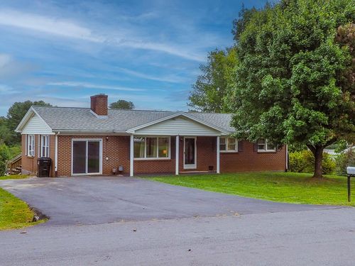 144 Shadetree Ln, Galax, VA, 24333 | Card Image