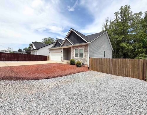 407 Hickory Nut Dr, inman, SC, 29349-9795 | Card Image