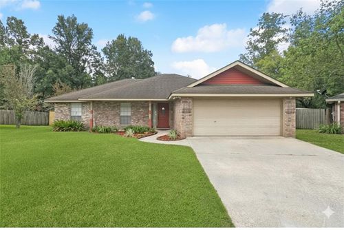 700 S Lake Verret Ct, Slidell, LA, 70461-3904 | Card Image