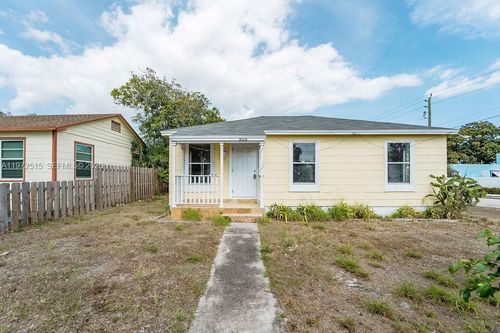 803 36th St, West Palm Beach, FL, 33407-4701 | Card Image