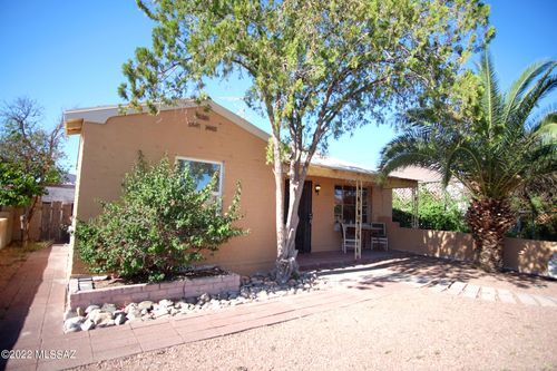 142 W Veterans Blvd, Tucson, AZ, 85713-6256 | Card Image