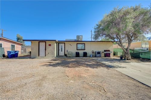 2829 Emmons Ave, North Las Vegas, NV, 89030-8700 | Card Image