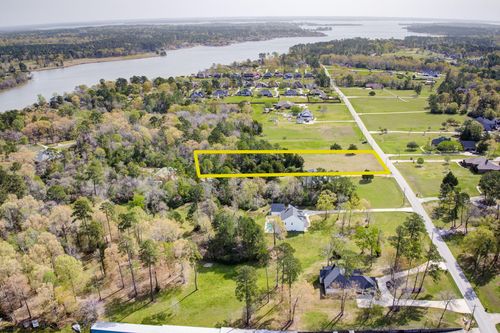 20024 Peel Rd, Montgomery, TX, 77356-4968 | Card Image