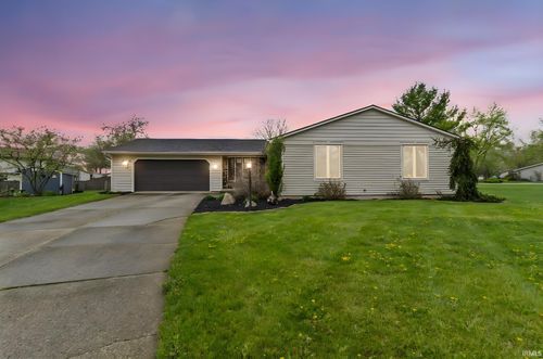 8506 Maple Bluff Ct, New Haven, IN, 46774-1037 | Card Image