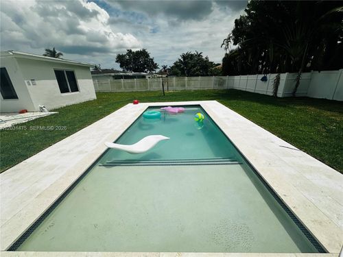 0-21230 Ne 24th Ct, Miami, FL, 33180-1026 | Card Image