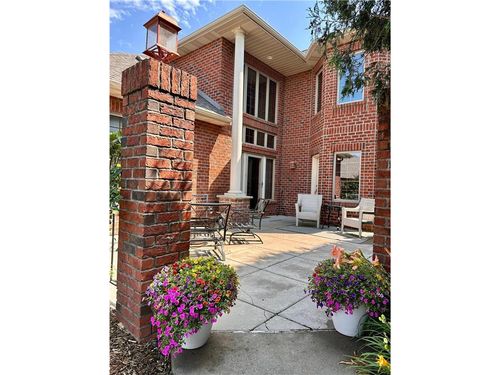 245 W Canyon Dr, HUDSON, WI, 54016-7719 | Card Image