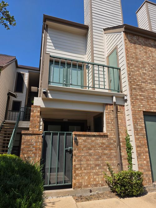 m202-2301 Balsam Drive, Arlington, TX, 76006 | Card Image
