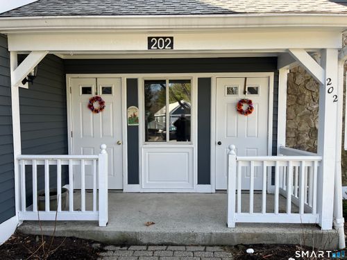e-202 Windgate Cir, Monroe, CT, 06468 | Card Image