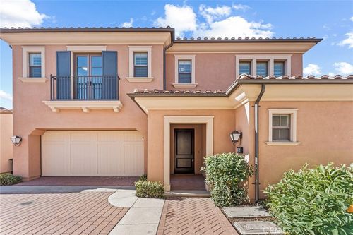 105 Landover, Irvine, CA, 92620-7322 | Card Image