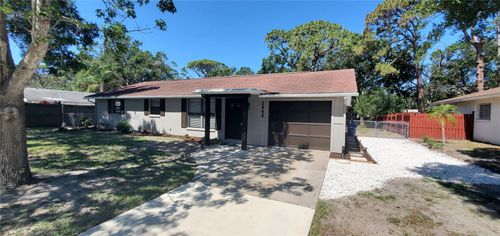 2848 E Mark Dr, SARASOTA, FL, 34232-4828 | Card Image