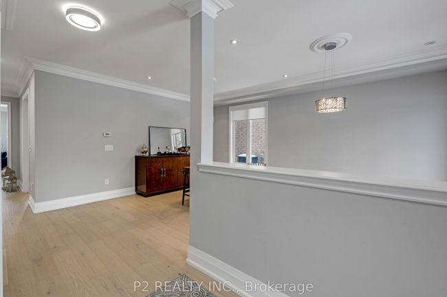8 Philips Lake Crt, House other with 5 bedrooms, 5 bathrooms and 2 parking in Richmond Hill ON | Image 7