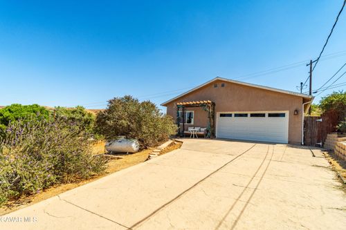 42846 Montello Dr, Lake Hughes, CA, 93532-1401 | Card Image