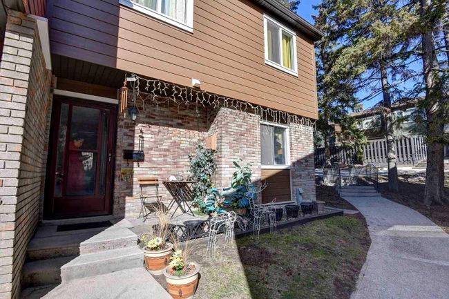 36 - 210 86 Avenue Se, Home with 4 bedrooms, 2 bathrooms and 1 parking in Calgary AB | Image 36