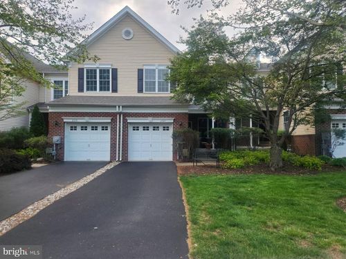 w-2327 Dorchester Street W, FURLONG, PA, 18925 | Card Image