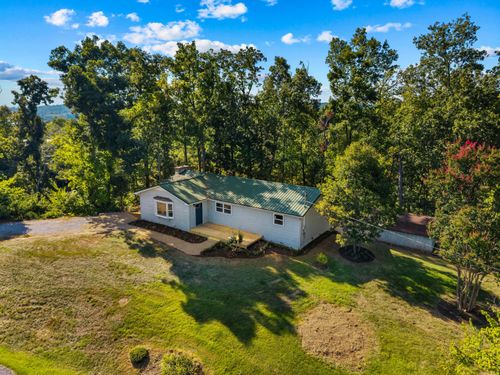 1928 Bouldercrest Dr, Dandridge, TN, 37725-6211 | Card Image